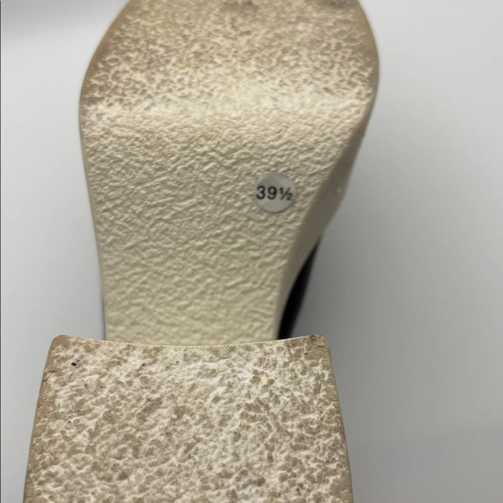 Free People Black and White Platform Mules - 39.5=9